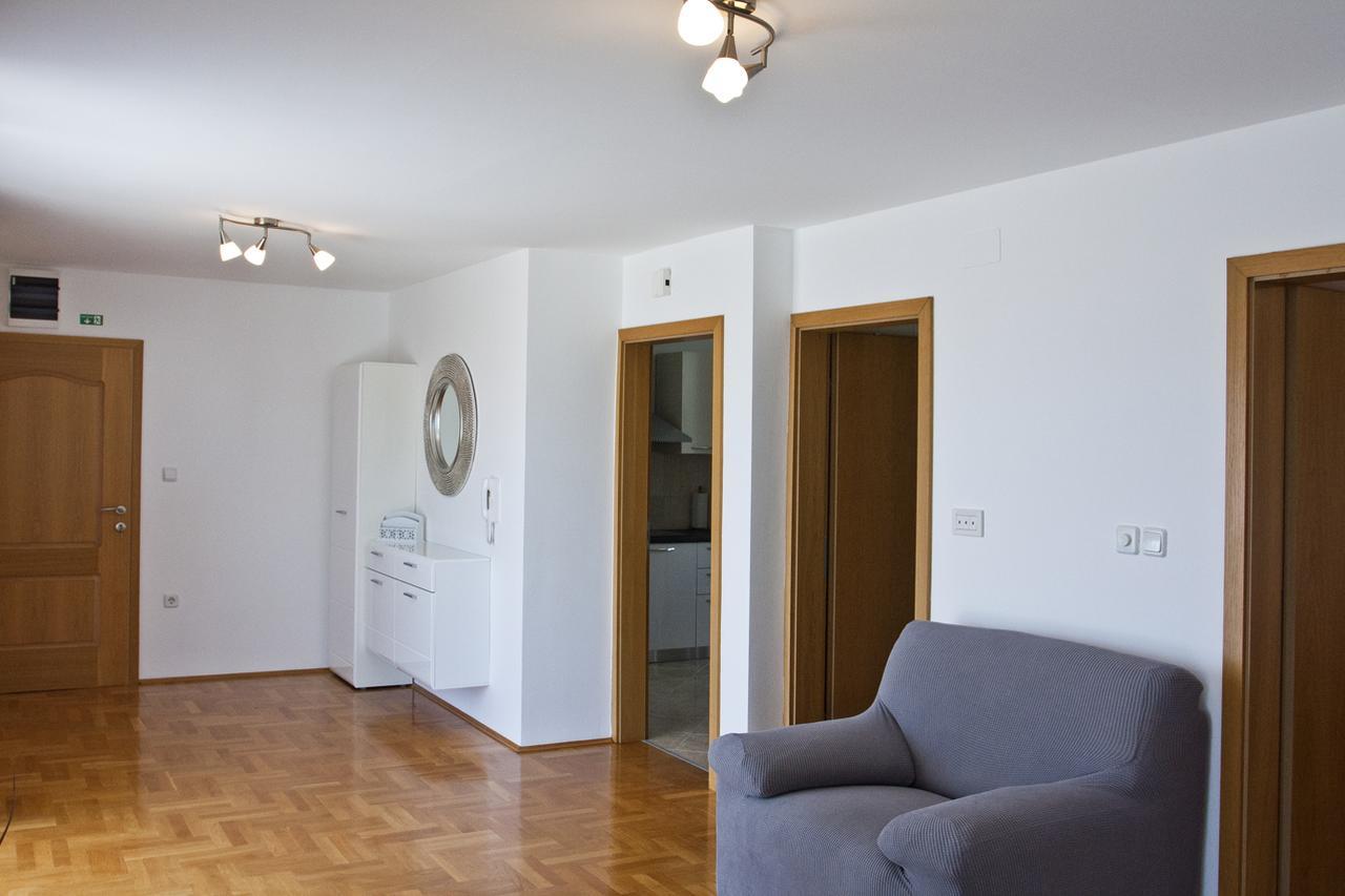 Apartment Noel Kaštela المظهر الخارجي الصورة